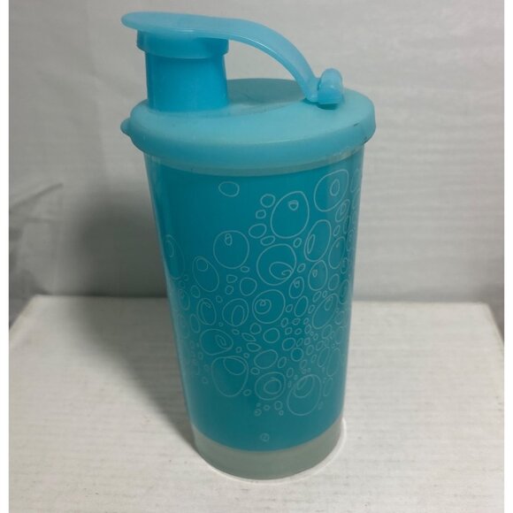 Tupperware Tumbler 11oz Aqua Blue With Sealable Flip Lid & Bubble Design - Picture 3 of 9